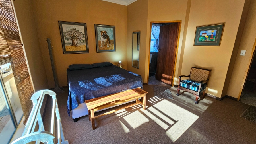 3 Bedroom Property for Sale in Avonddans Western Cape